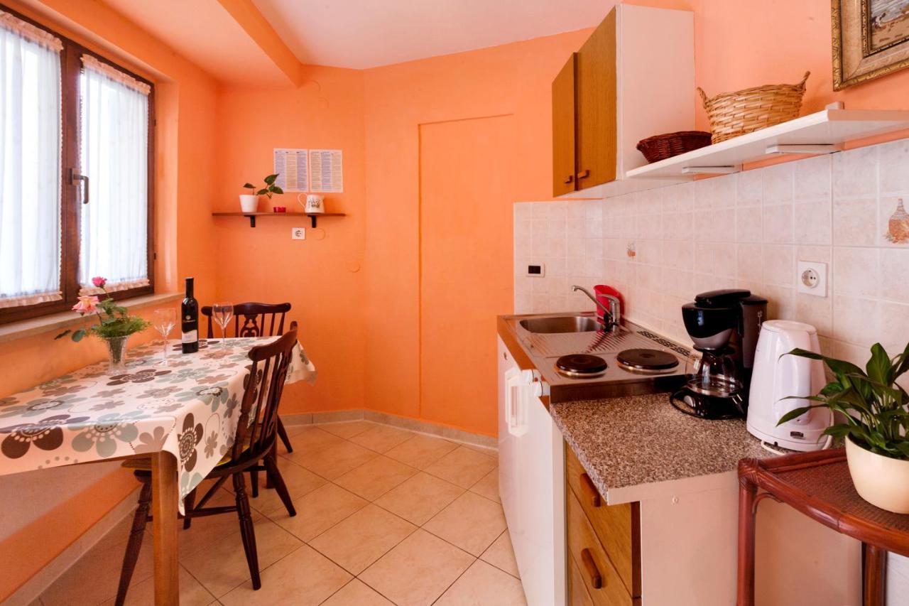 Apartment Brle Пореч Экстерьер фото